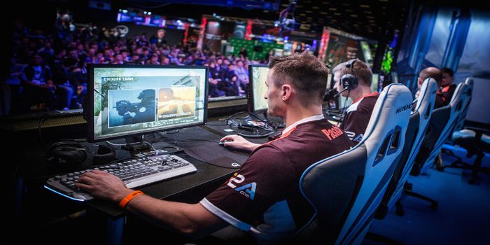 esports-live-stoixima-cover